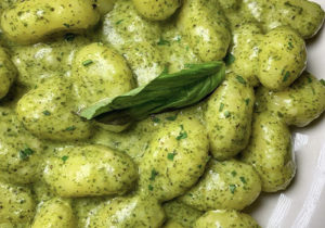 GNOCCHI AL PESTO - CIBI TIPICI LA SPEZIA